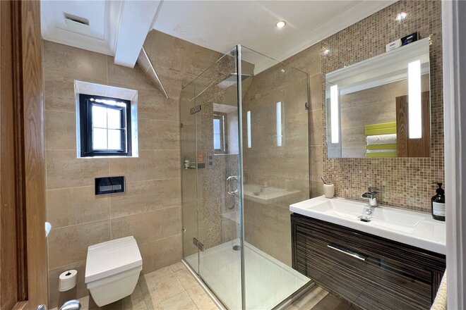 Chiltern Hill, Gerrards Cross, SL9
