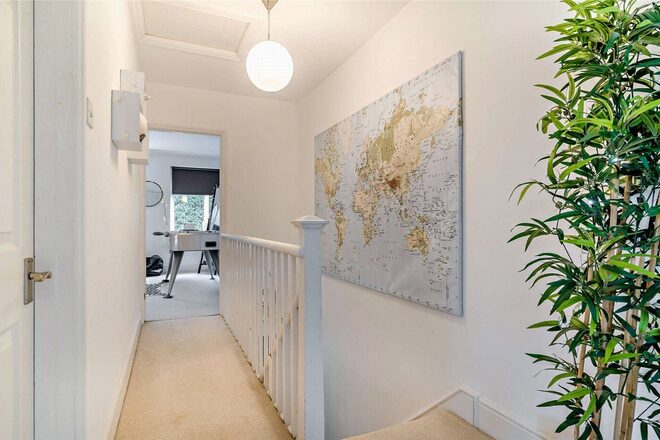 Warminster Road, Bath, BA2