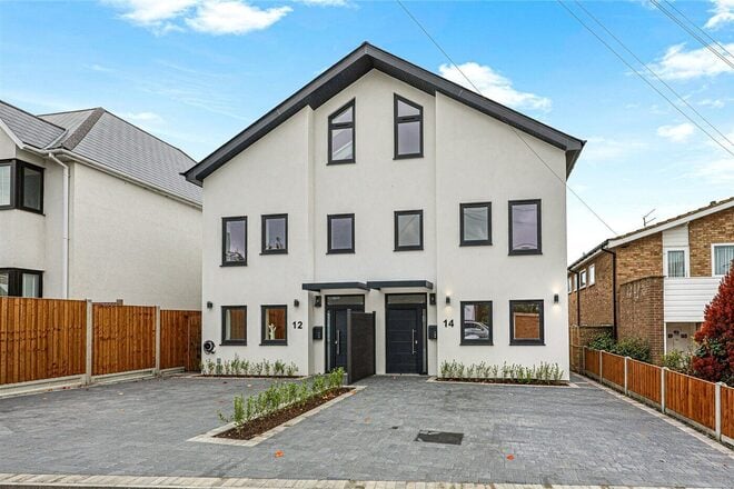 Crescent Road, Essex, SS9