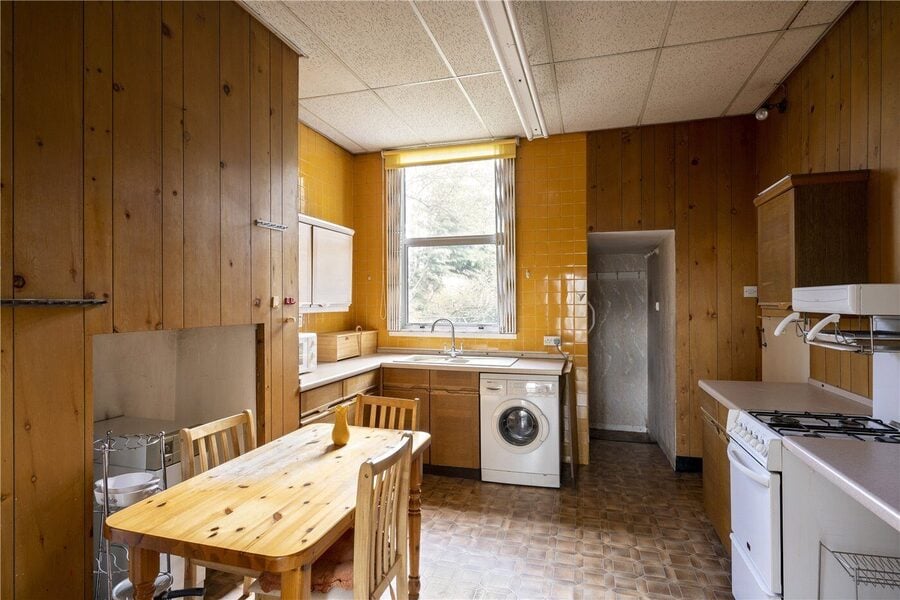 Kitchen (Downstairs)