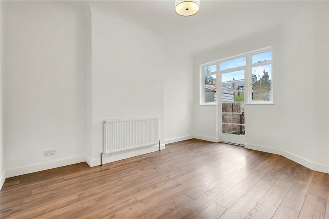Cleveleys Road, London, E5