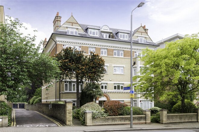 Keswick Road, London, SW15