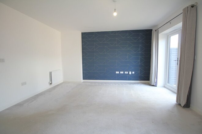 Broad Acre Road, Gloucestershire, GL52