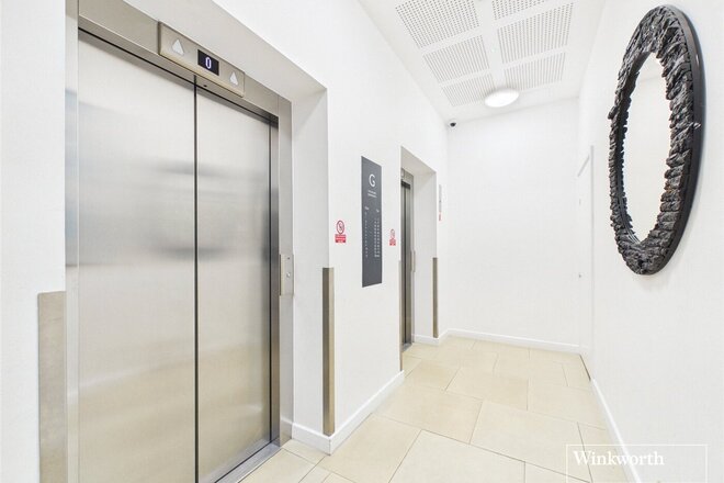 Damsel Walk, London, NW9