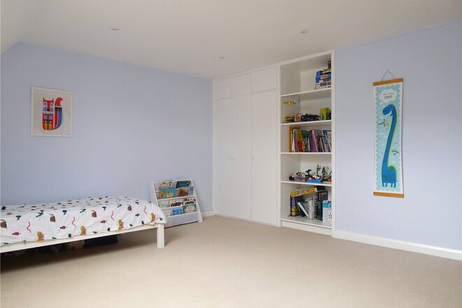 Stoner Hill Road, Petersfield, GU32