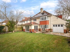Alumhurst Road, Dorset, BH4
