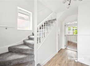 Kingsgate Avenue, London, N3