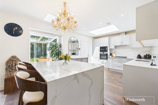 Birchwood Court, Edgware, HA8