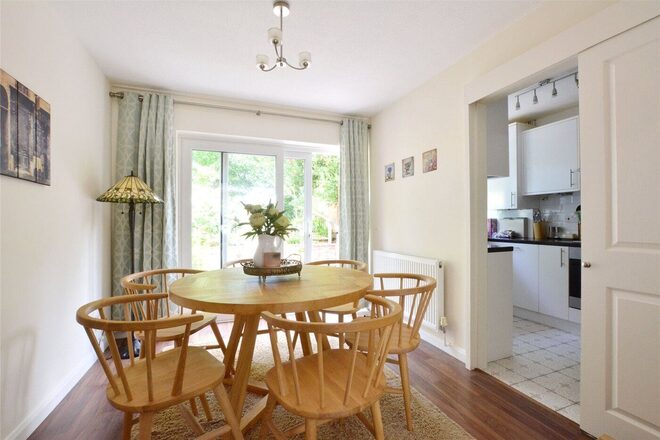 Moon Court, Lee, SE12