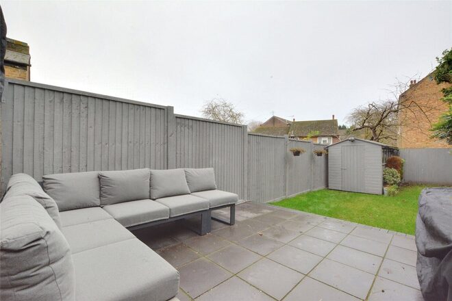 Plum Lane, London, SE18