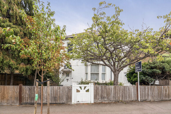 Allenby Road, London, SE23