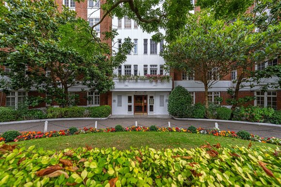 Langford Court, St John's Wood, NW8