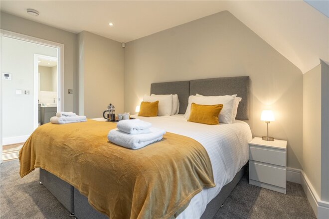 Bond House, Reading, RG1
