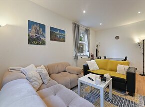 Collingbourne Road, London, W12