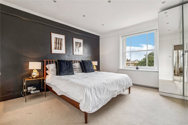 Elgin Crescent, London, W11