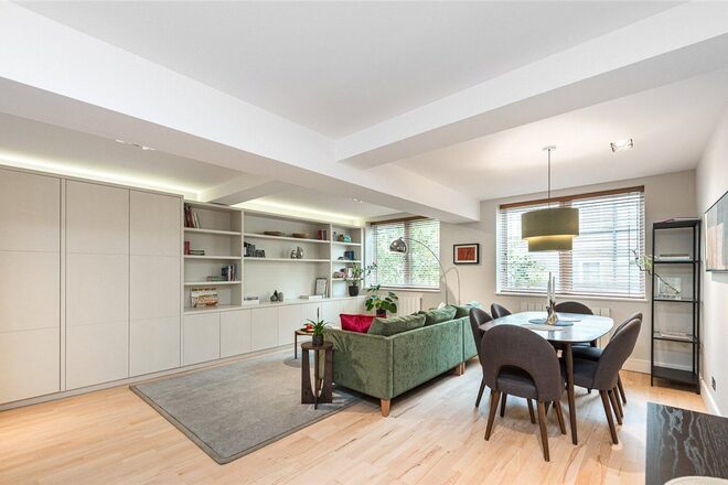 Vincent Square, London, SW1P