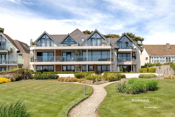 Wharncliffe Road, Christchurch, BH23