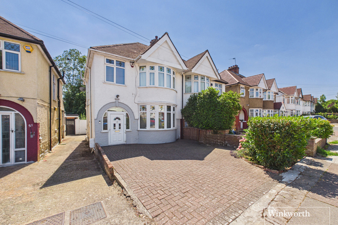 Deanscroft Avenue, London, NW9