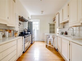 Favart Road, London, SW6