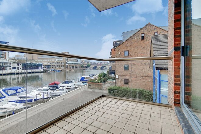 Becketts Place, Kingston upon Thames, KT1