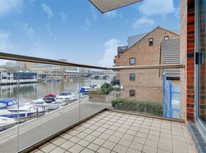 Becketts Place, Kingston upon Thames, KT1
