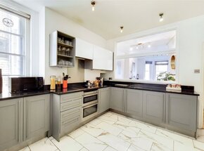 Thane Villas, London, N7