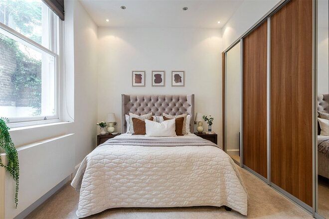 Monmouth Road, London, W2