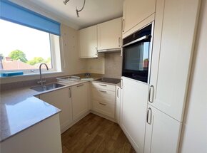 Duttons Road, Hampshire, SO51