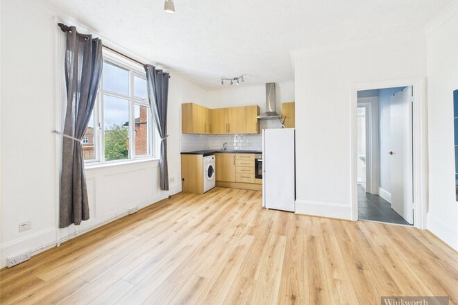 Ewell Road, Surbiton, KT6