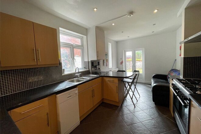 Pinhoe Road, Devon, EX4