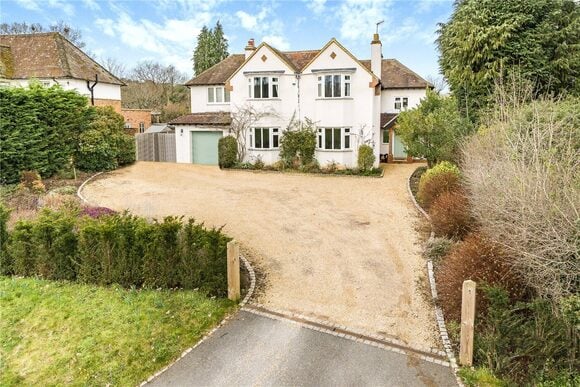 Blighton Lane, Farnham, GU10