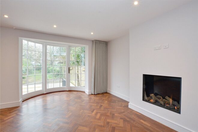 Pond Road, London, SE3