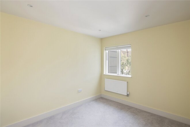 Pakefield Mews, London, SW2