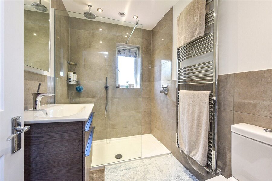 Ensuite Shower Room