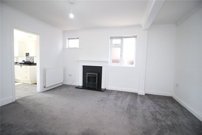 Hambro Avenue, Essex, SS6