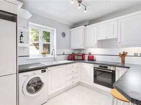Cottesloe Mews, London, SE1