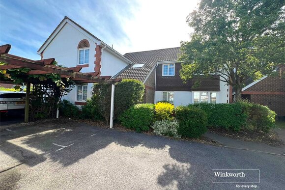 Wentworth Drive, Dorset, BH23