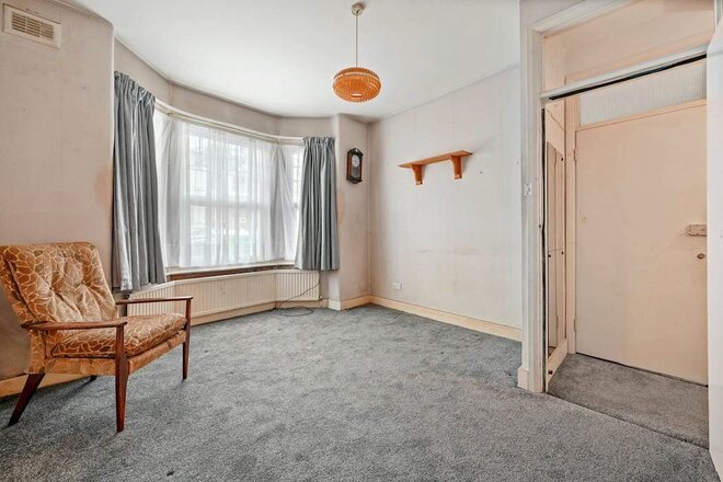 Drayton Road, London, NW10