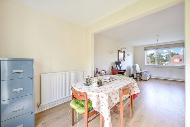 Ruden Way, Surrey, KT17