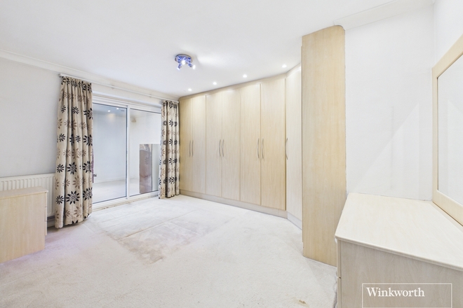 Richmond Gardens, Harrow, HA3