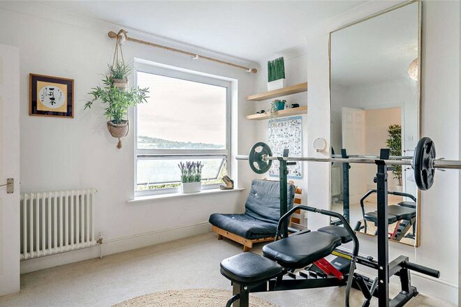 Warminster Road, Bath, BA2