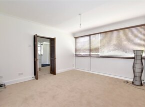 Foxwood Road, London, SE3