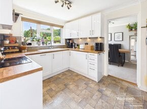Dalby Crescent, Berkshire, RG14