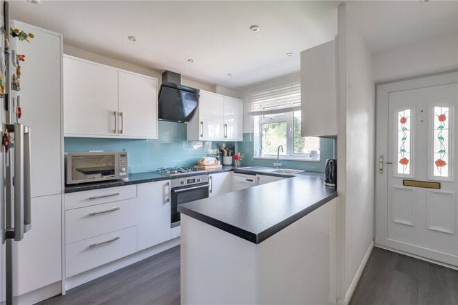 Walton Way, Berkshire, RG14