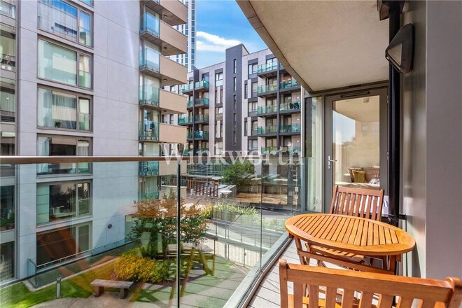 Merlin Heights, London, N17