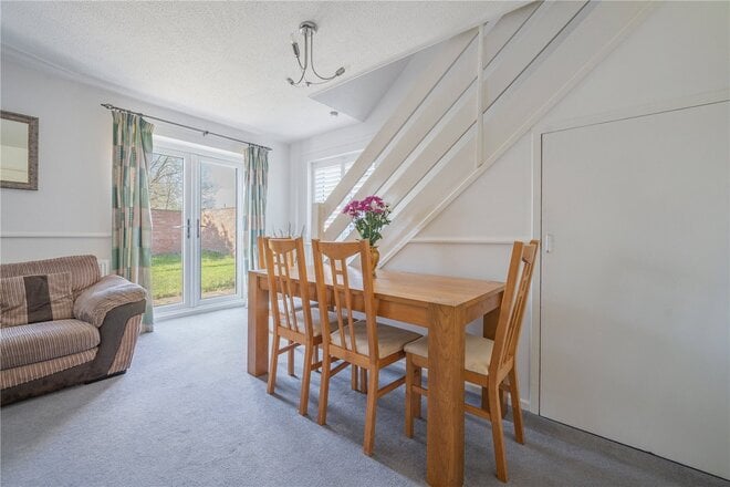 Walton Way, Berkshire, RG14