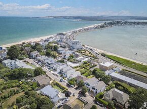 Chaddesley Glen, Poole, BH13