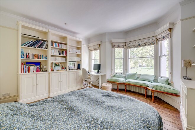 Favart Road, London, SW6