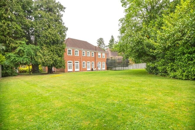 Lady Margaret Road, Berkshire, SL5