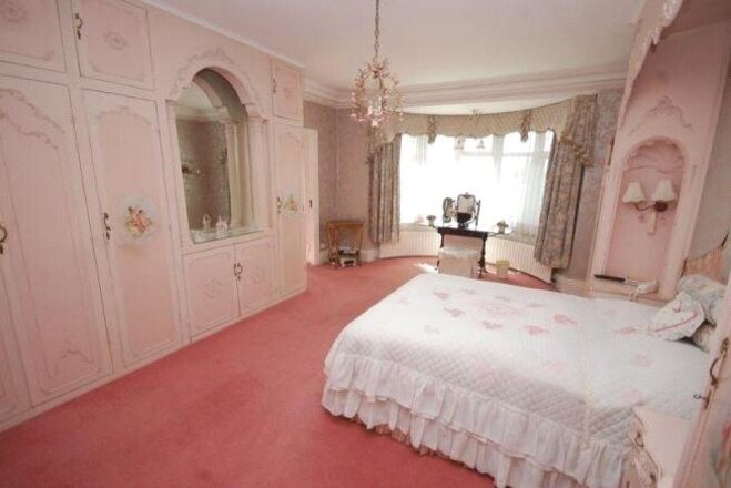 Hove Park Road, Hove, BN3